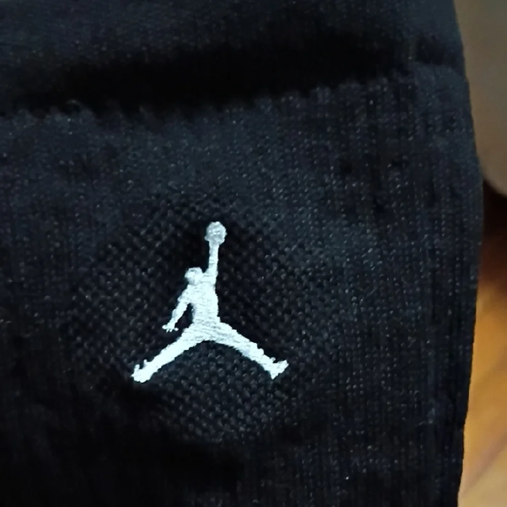 Jordan Everyday Black and White Athletic Socks - Picture 5 of 5